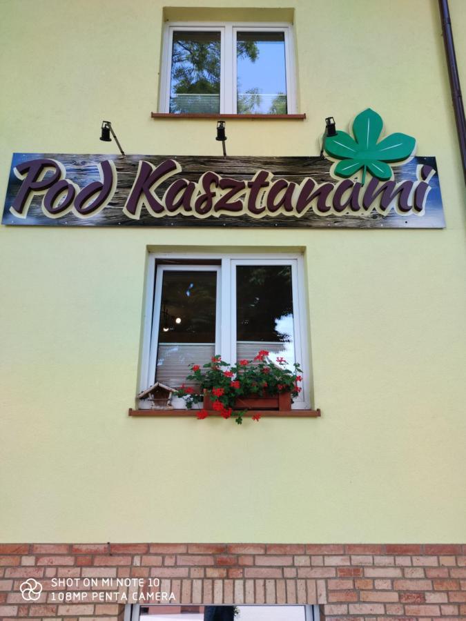 Pokoje Goscinne Pod Kasztanami Łeba Esterno foto